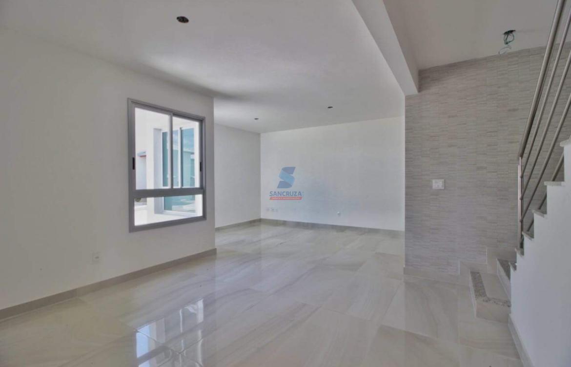 Casa de condomínio à venda no Centro: 