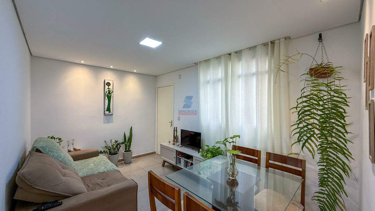 Apartamento à venda no Camargos: 