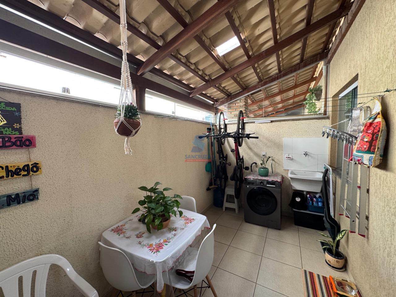 Casa de condomínio à venda no Europa: 