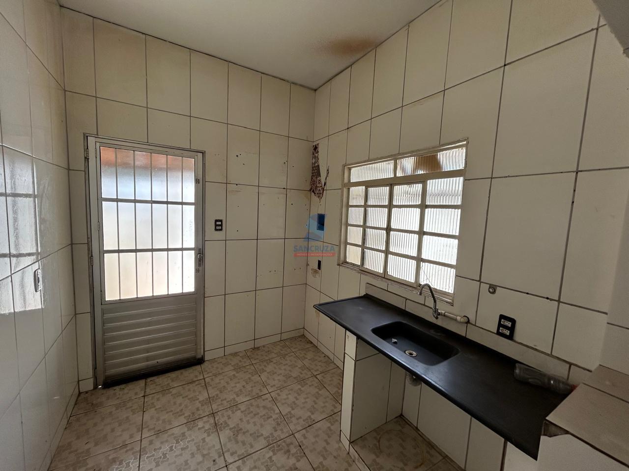 Casa à venda no JK: 