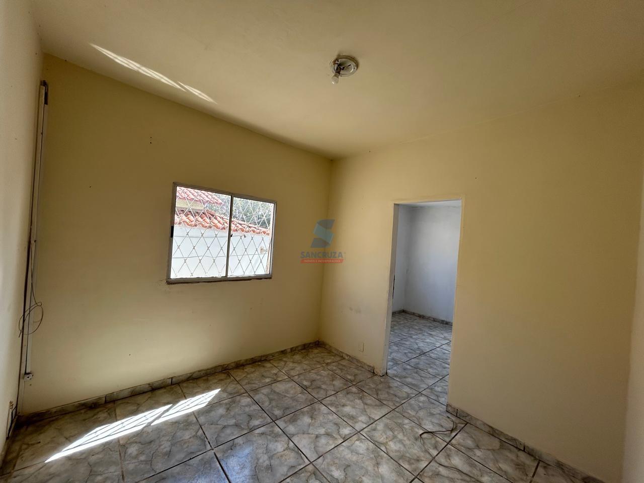 Casa à venda no JK: 