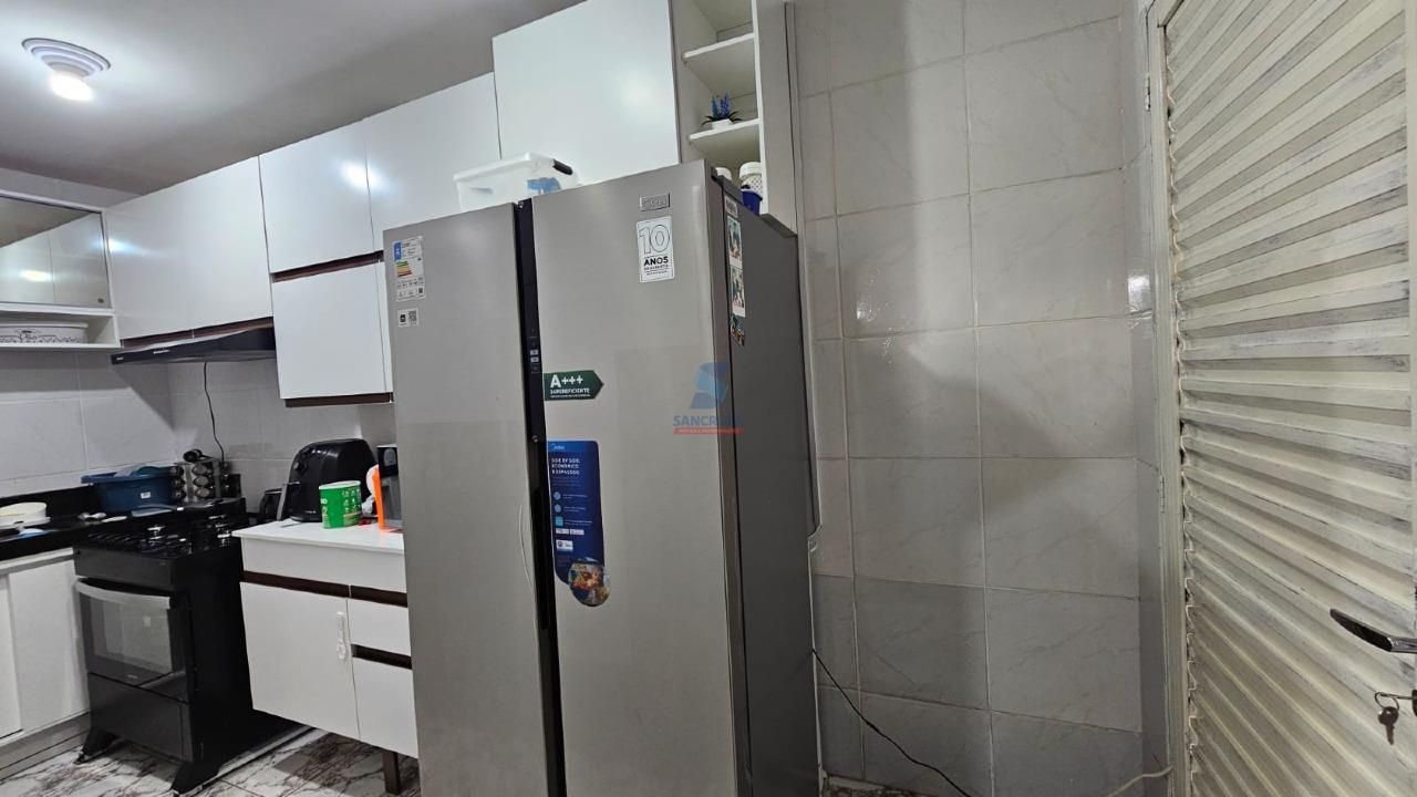 Casa à venda no Jardim Laguna: 