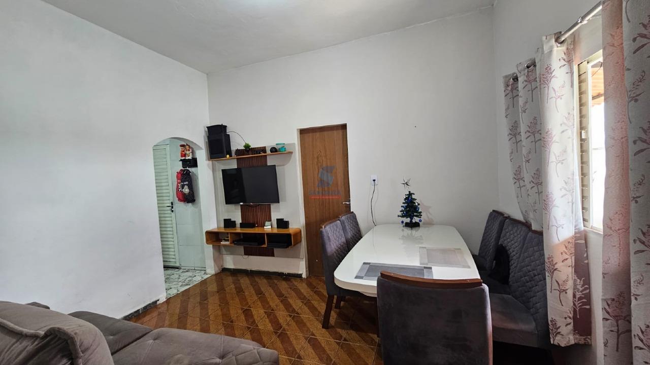 Casa à venda no Jardim Laguna: 