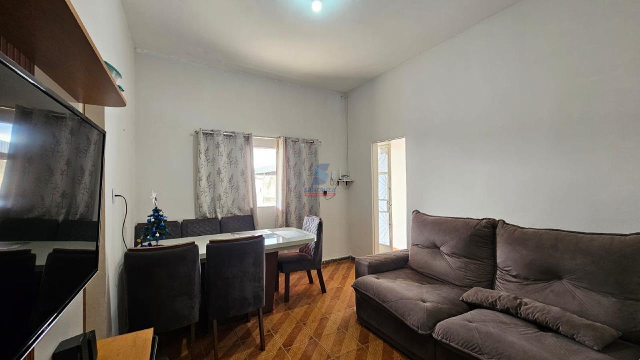 Casa à venda no Jardim Laguna: 