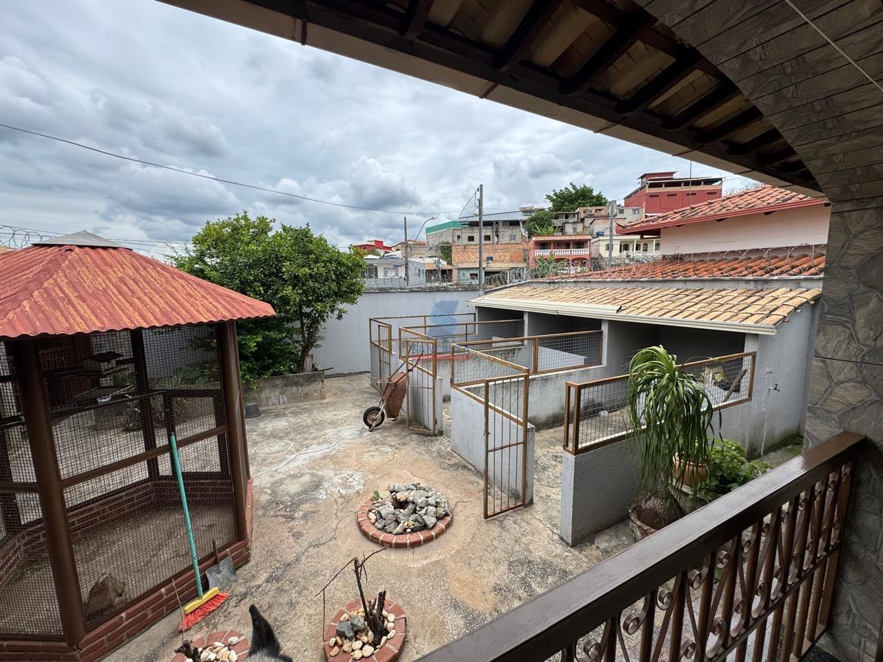 Casa à venda no Tropical: 