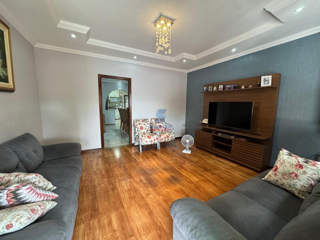 Casa à venda no Tropical: 