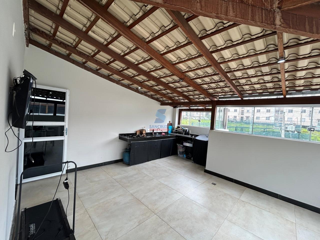 Cobertura à venda no Camargos: 