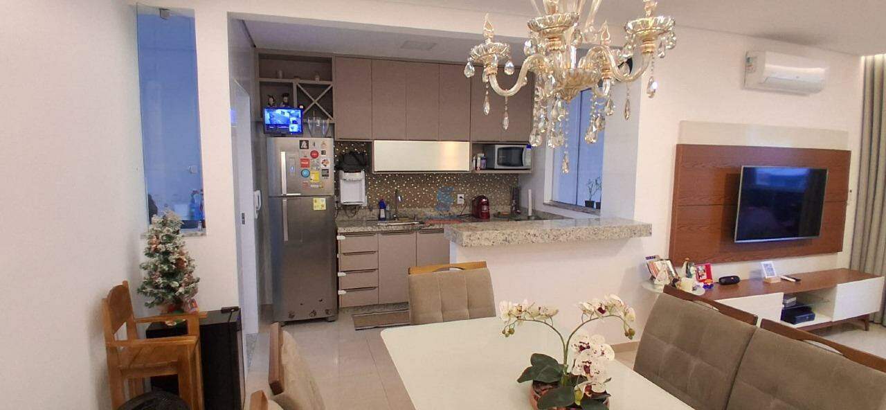 Casa Geminada à venda no Vale das Orquídeas: 