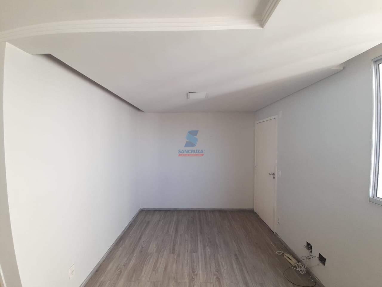 Apartamento à venda no Distrito Industrial Doutor Hélio Pentagna Guimarães: 