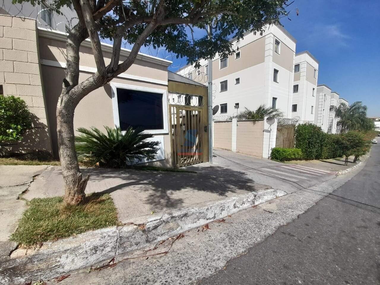 Apartamento à venda no Distrito Industrial Doutor Hélio Pentagna Guimarães: 