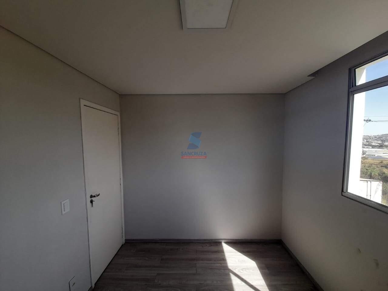 Apartamento à venda no Distrito Industrial Doutor Hélio Pentagna Guimarães: 