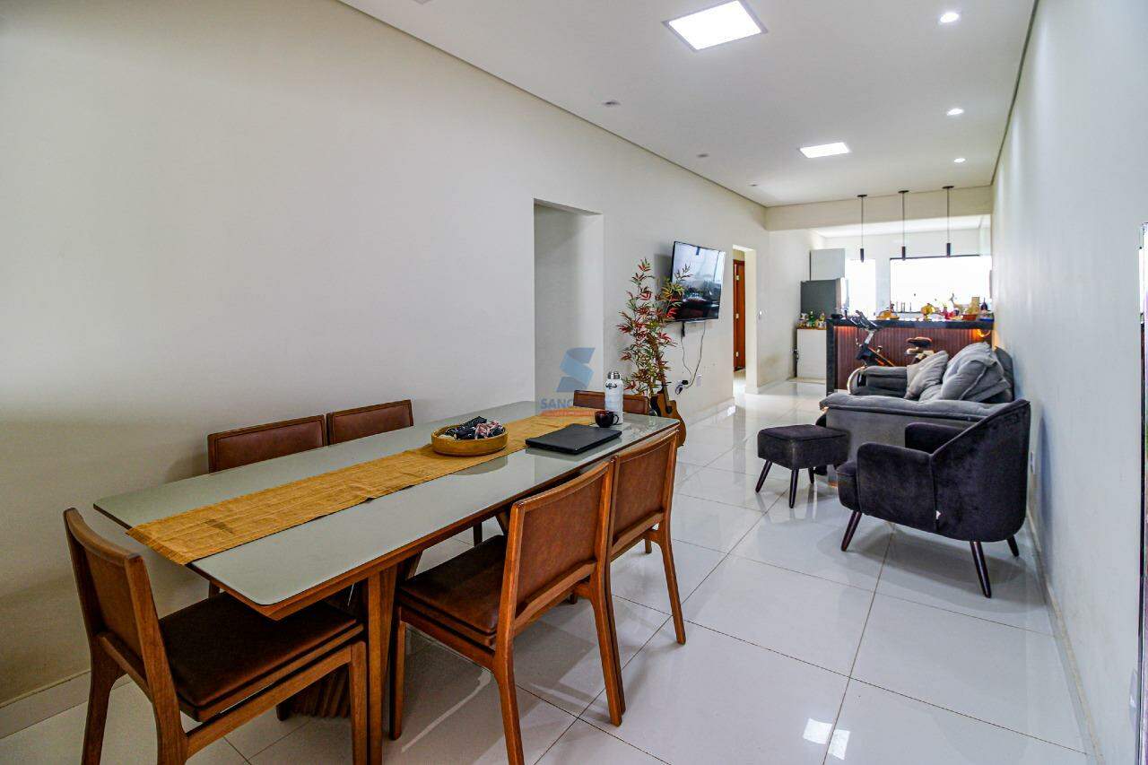 Casa à venda no Tropical: 