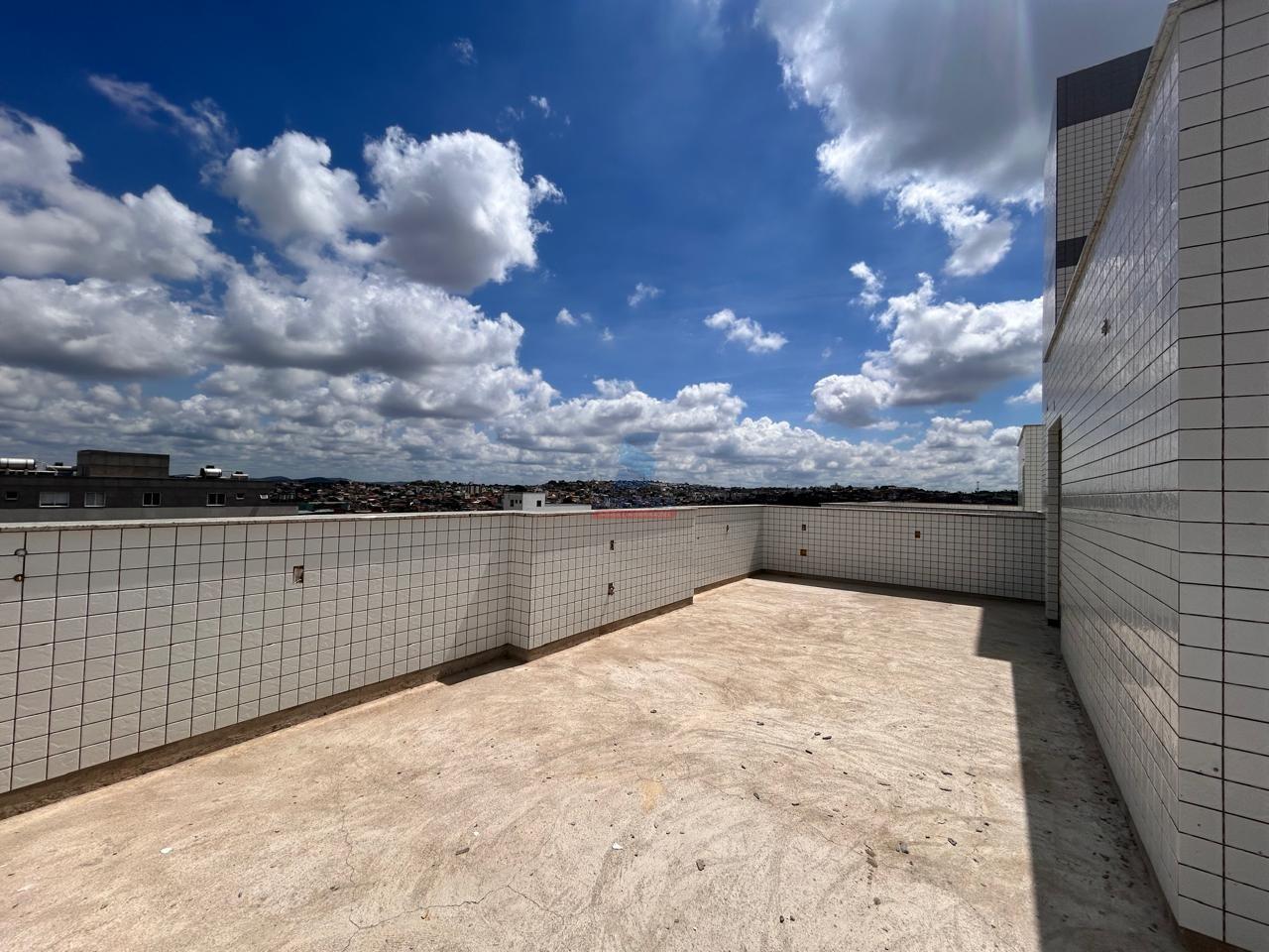 Cobertura à venda no Eldorado: 