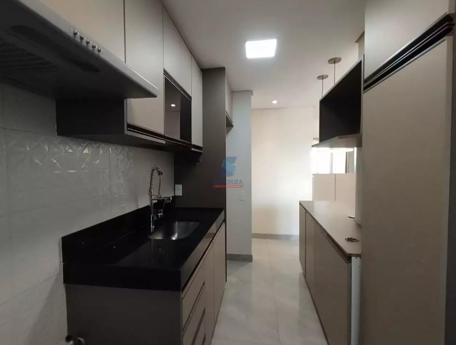 Apartamento à venda no Cidade Industrial: 