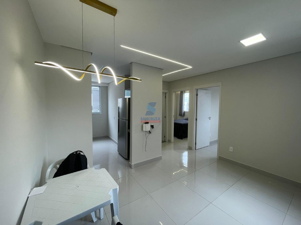 Apartamento para aluguel no Colonial: 