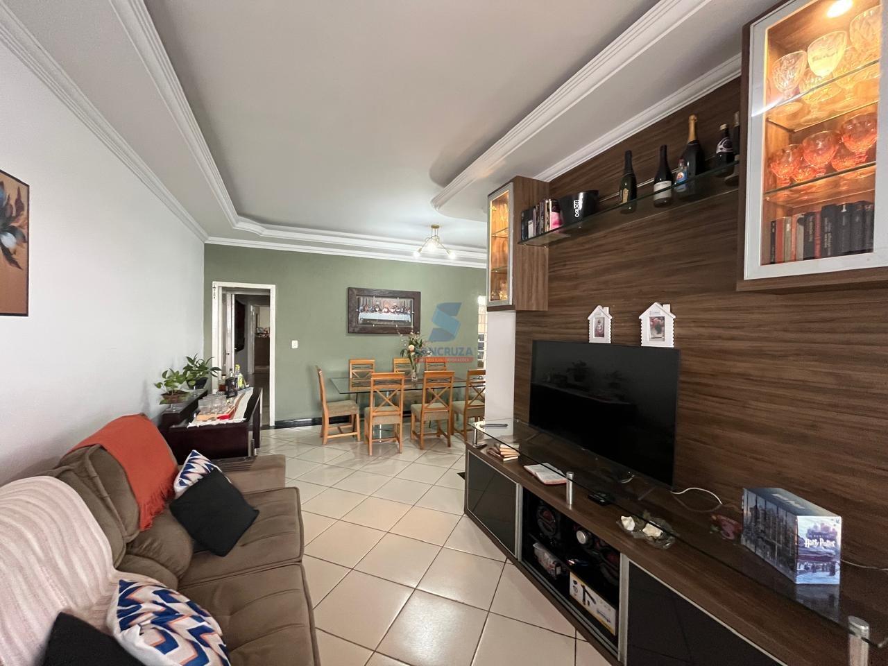 Casa Geminada à venda no Lucio de Abreu: 