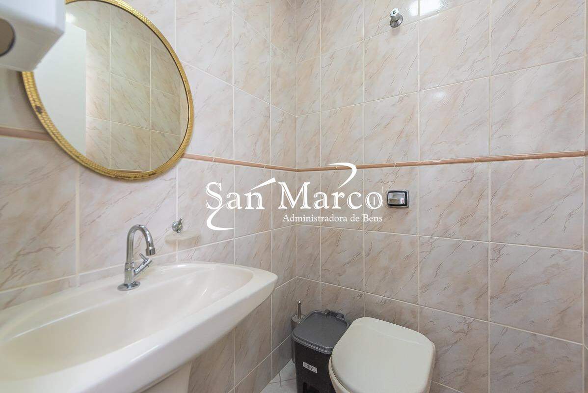 Comercial para alugar em Centro, Curitiba — Imobiliária Andrade