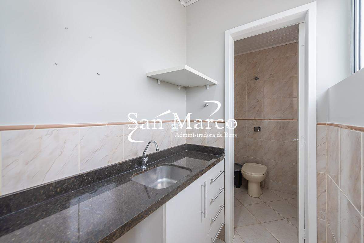 Comercial para alugar em Centro, Curitiba — Imobiliária Andrade