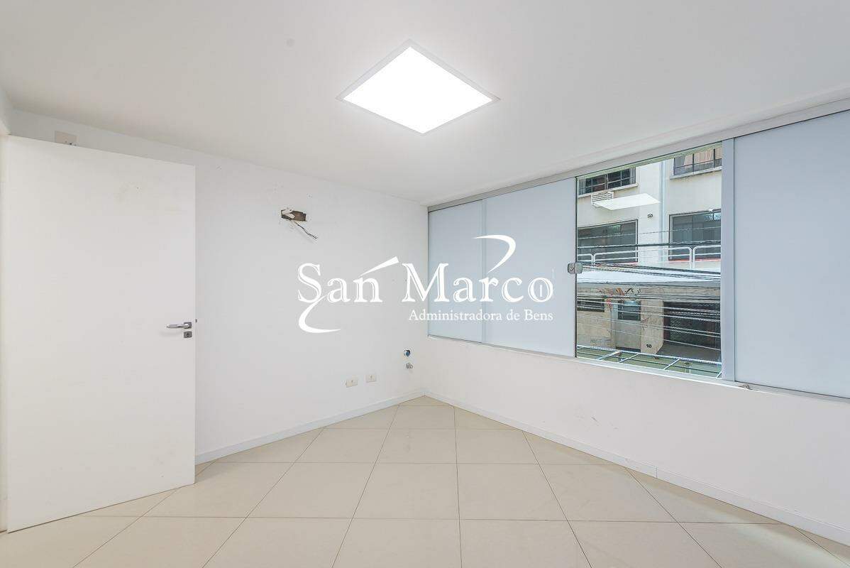 Comercial para alugar em Centro, Curitiba — Imobiliária Andrade