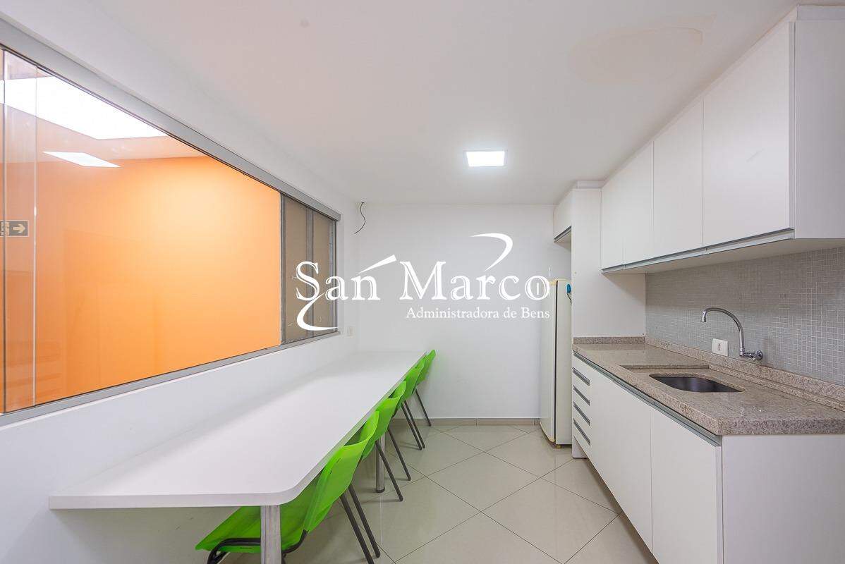 Comercial para alugar em Centro, Curitiba — Imobiliária Andrade
