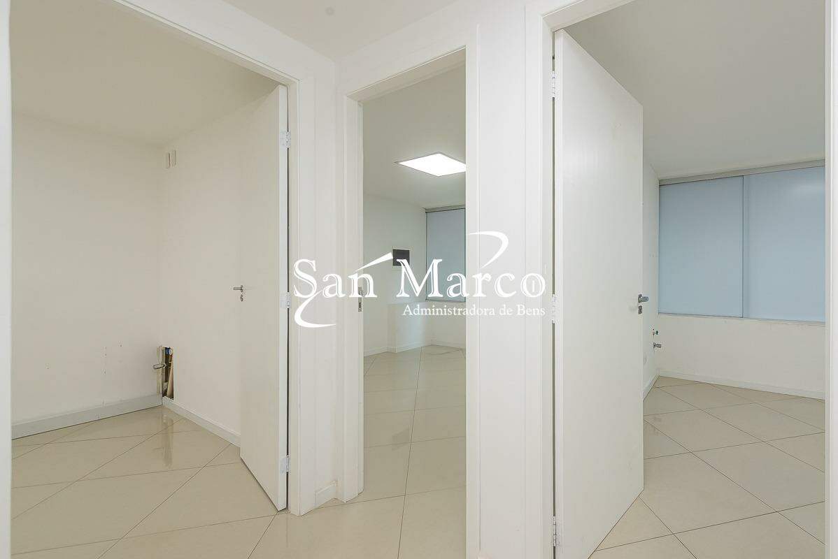 Comercial para alugar em Centro, Curitiba — Imobiliária Andrade