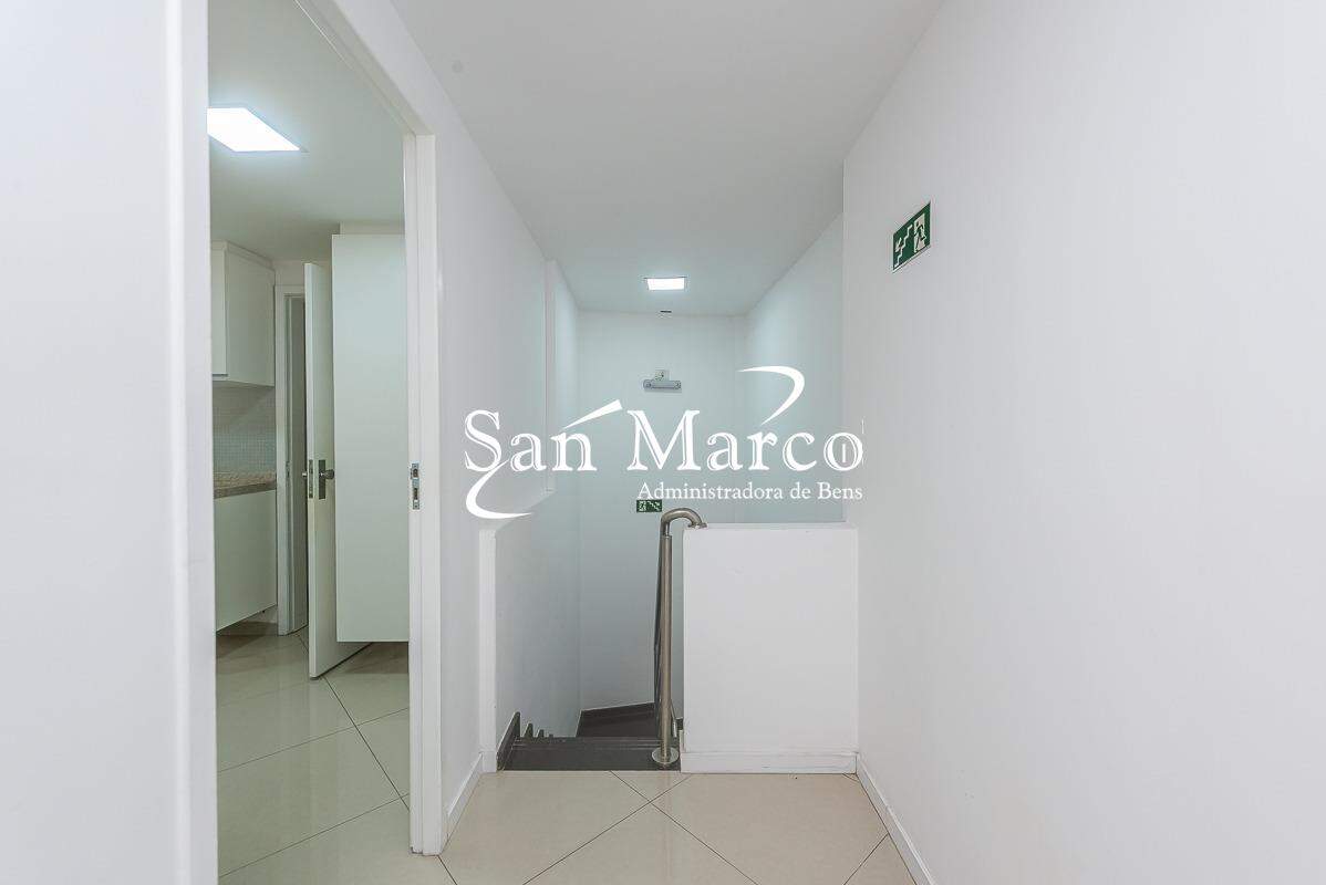 Comercial para alugar em Centro, Curitiba — Imobiliária Andrade