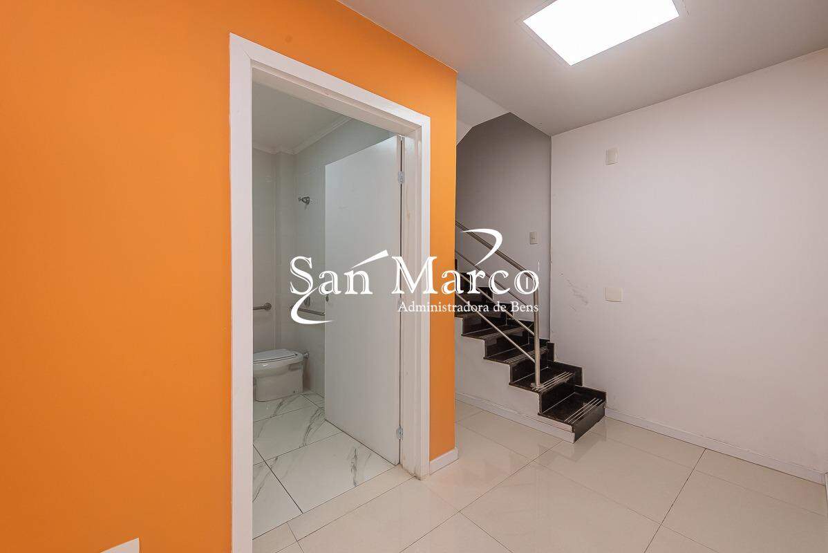 Comercial para alugar em Centro, Curitiba — Imobiliária Andrade