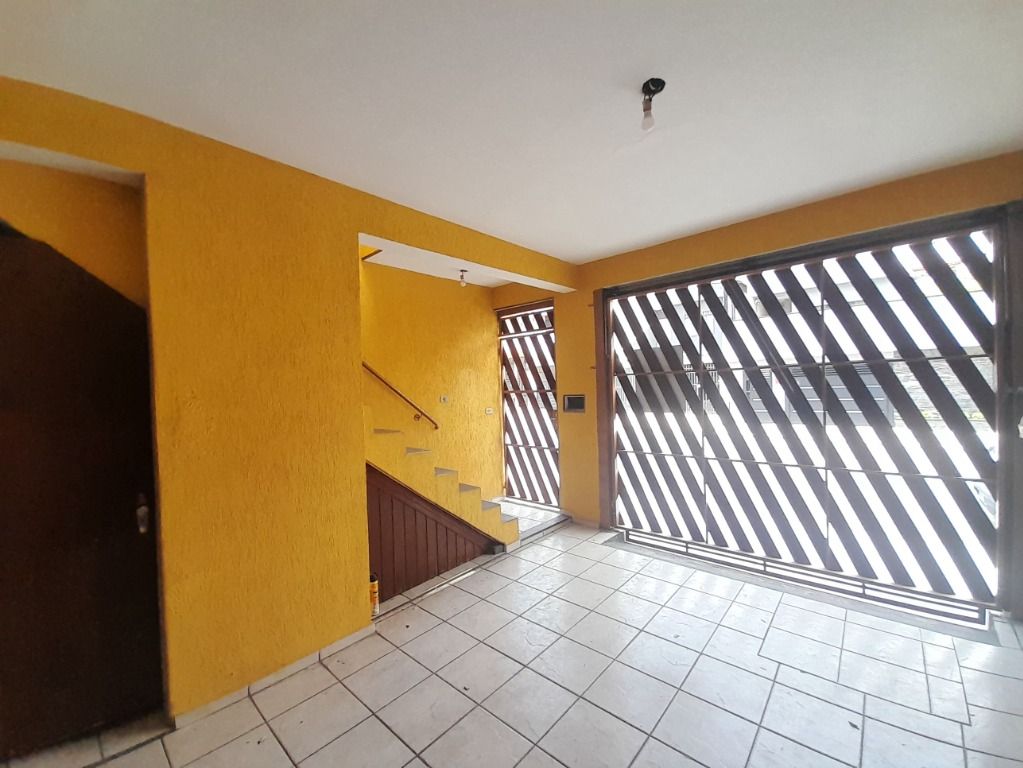 Sobrado à venda no Jardim Marek: 