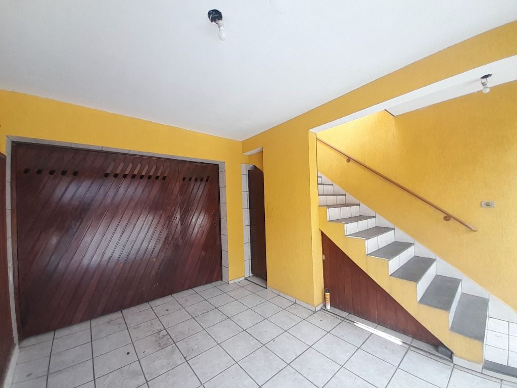 Sobrado à venda no Jardim Marek: 