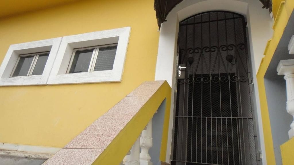 Sobrado à venda no Vila São João: Frente