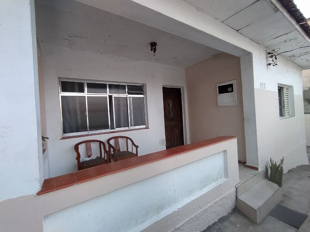 Casa à venda no Cidade São Jorge: Frente