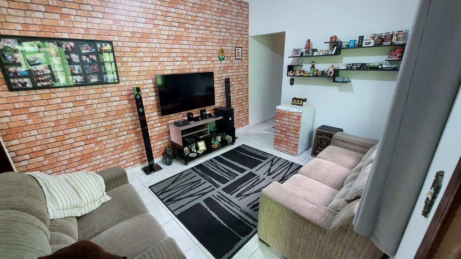 Casa à venda no Parque Novo Oratório: SALA