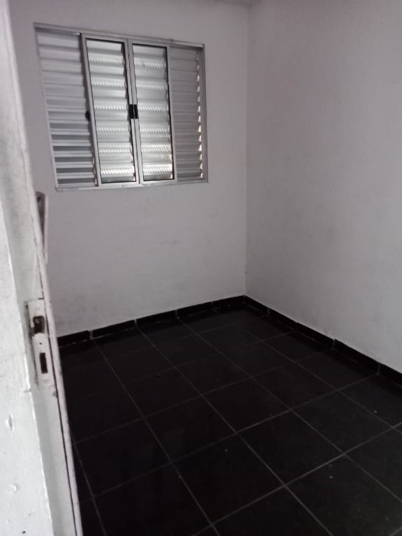 Casa à venda no Jardim do Estádio: Dorm 1