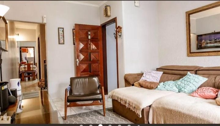 Sobrado à venda no Jardim Marek: 