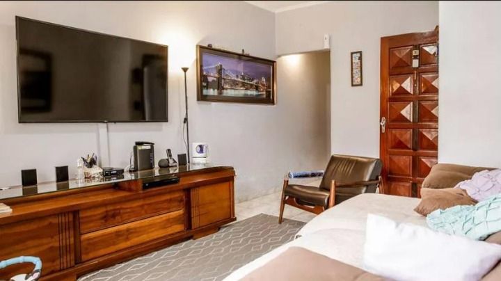 Sobrado à venda no Jardim Marek: 