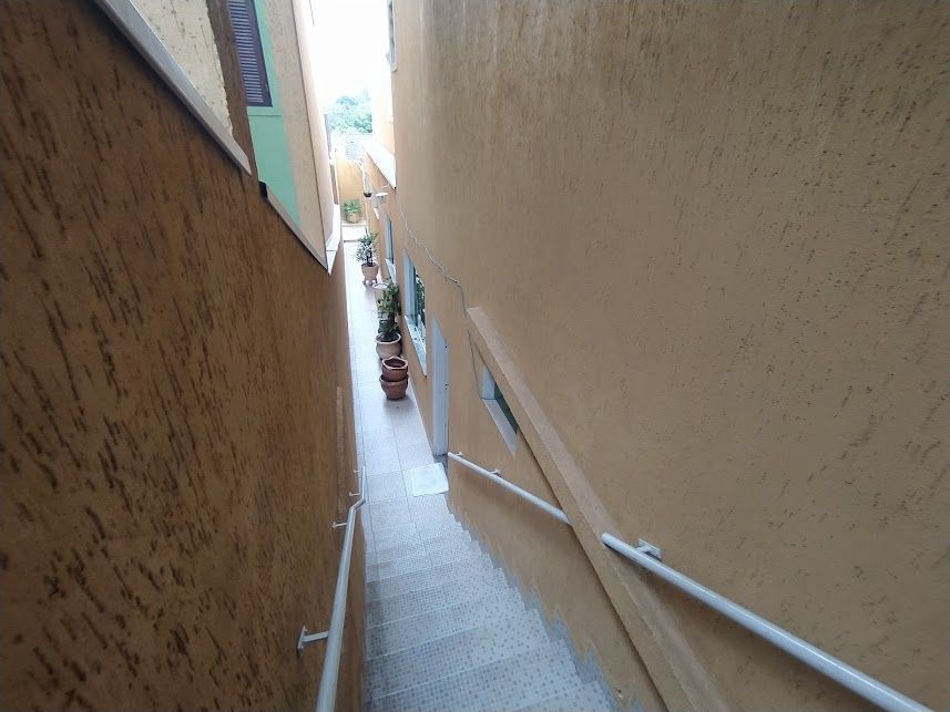 Sobrado à venda no Parque Marajoara: Corredor