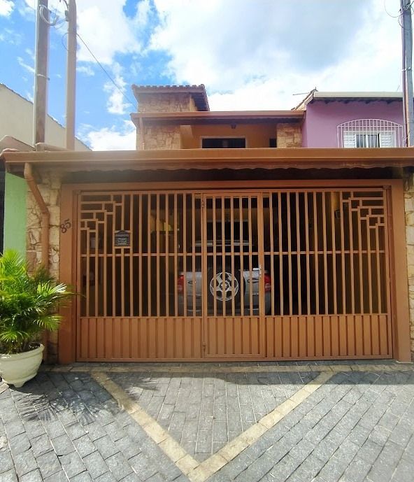 Sobrado à venda no Parque Marajoara: ~Fachada