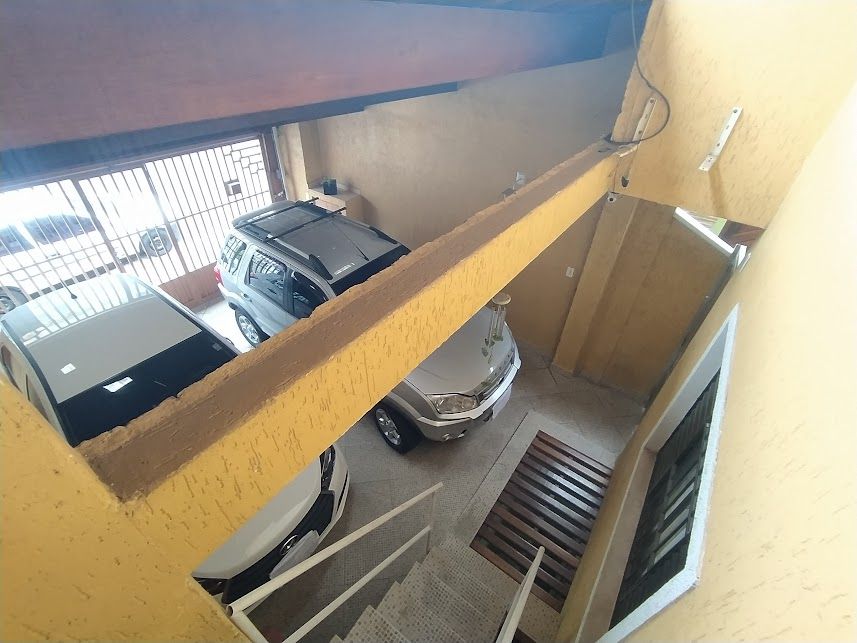 Sobrado à venda no Parque Marajoara: Garagem