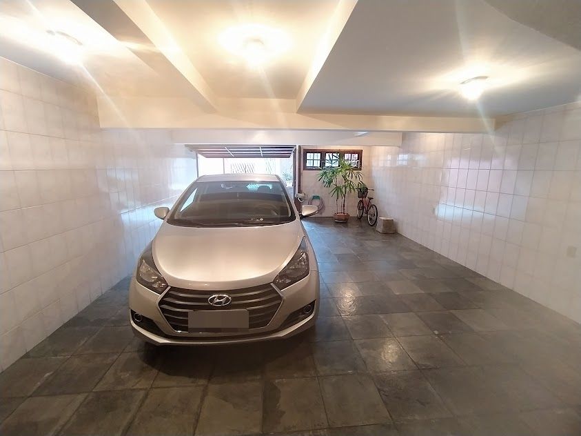 Sobrado à venda no Parque Marajoara: Garagem