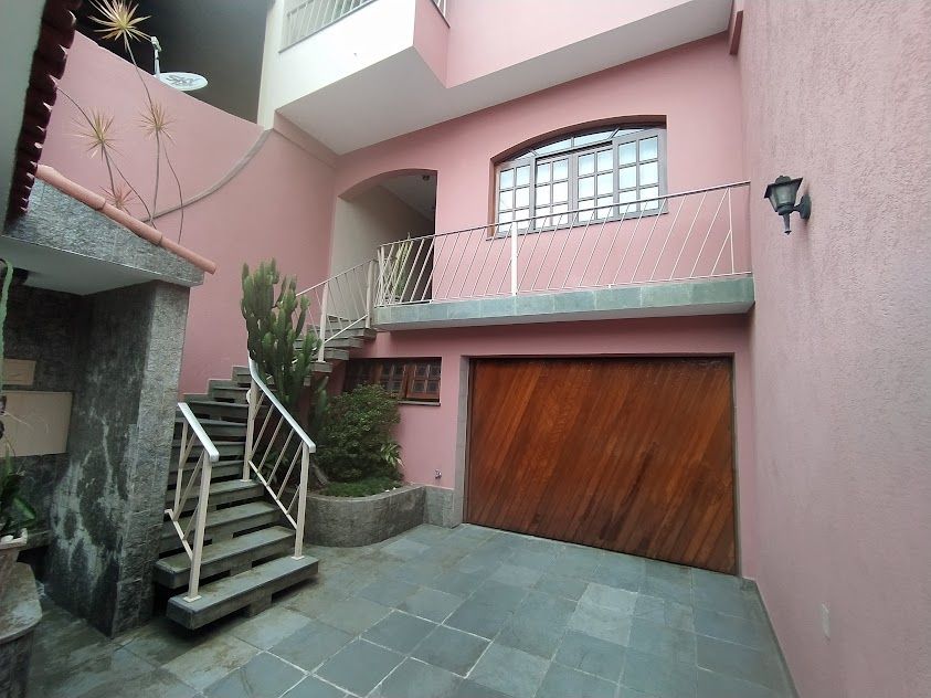 Sobrado à venda no Parque Marajoara: Faixada