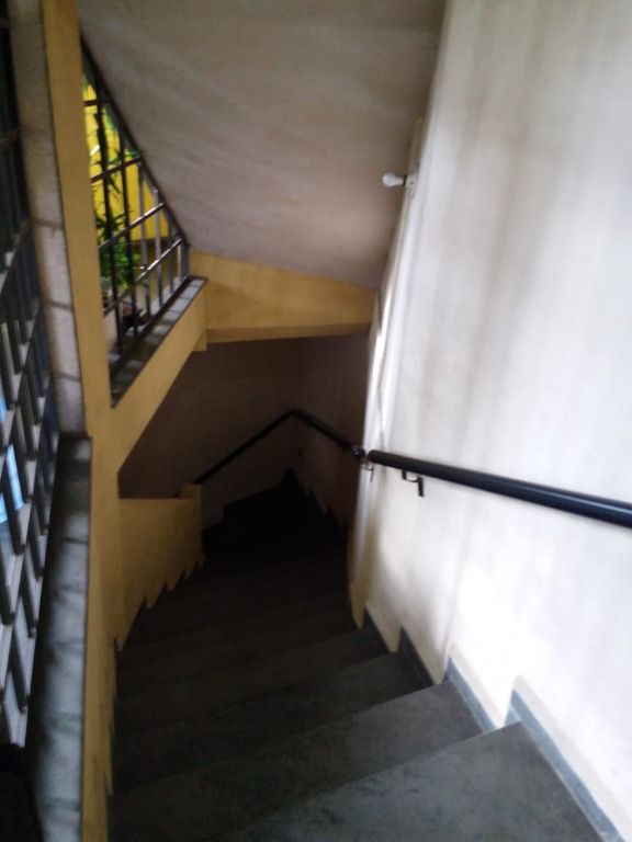 Prédio à venda no Cidade São Jorge: Escada