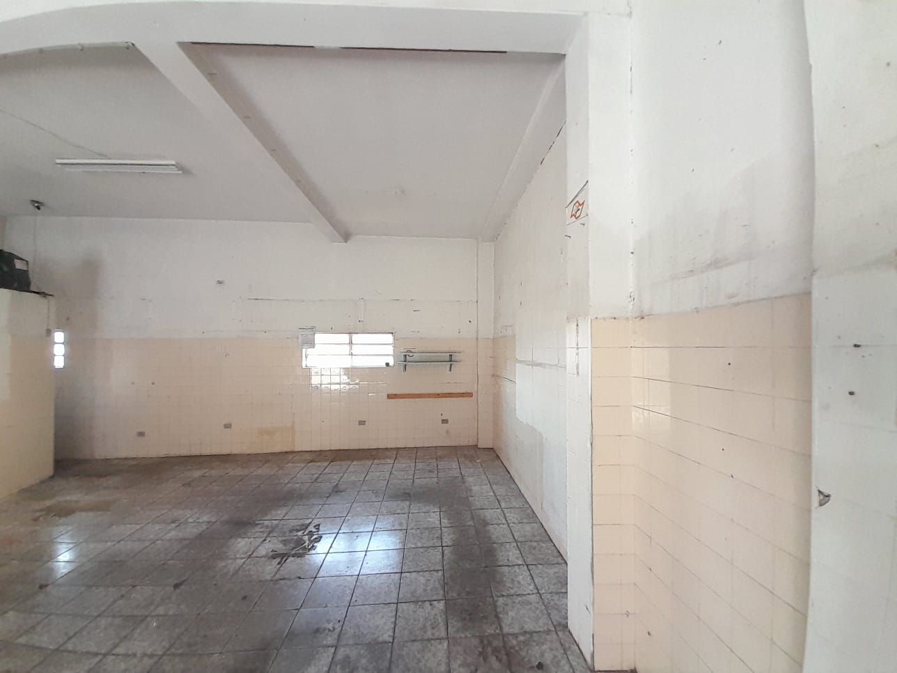 Prédio à venda no Parque João Ramalho: 