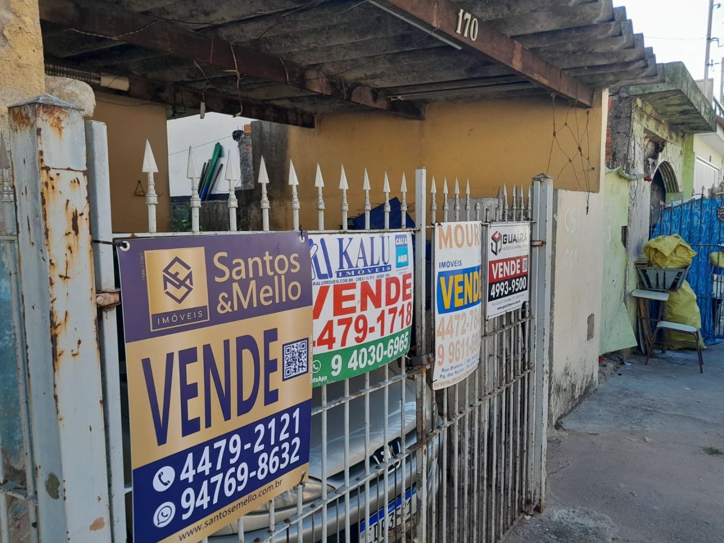 Terreno à venda no Parque Novo Oratório: 