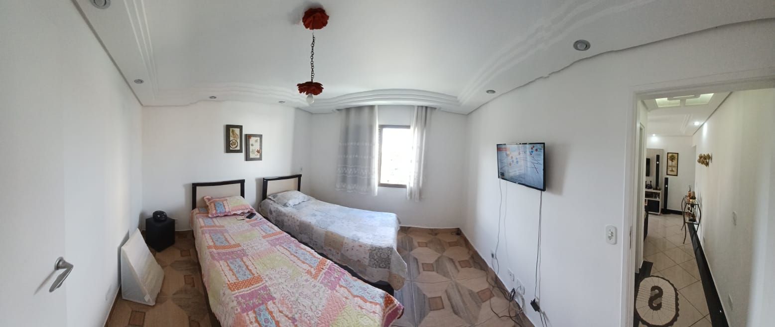 Apartamento à venda no Santa Teresinha: 