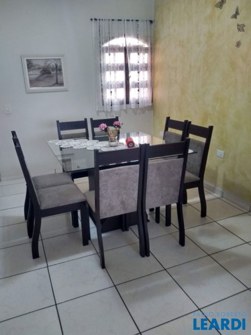 Sobrado à venda no Jardim das Maravilhas: sala de jantar