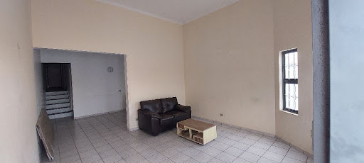 Casa à venda no Parque das Nações: Sala