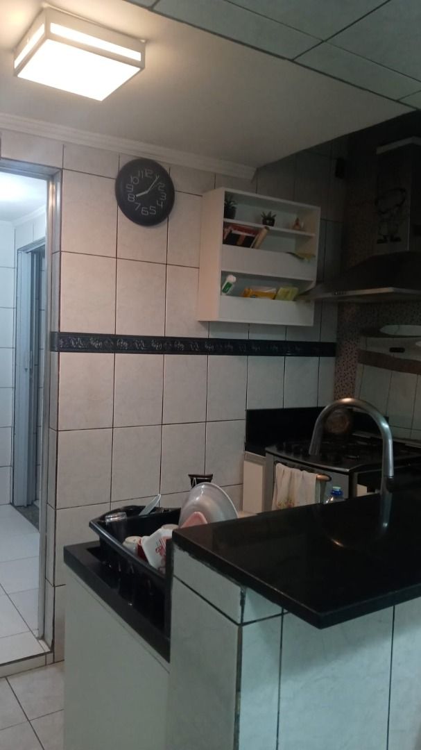 Sobrado à venda no Santa Teresinha: cozinha