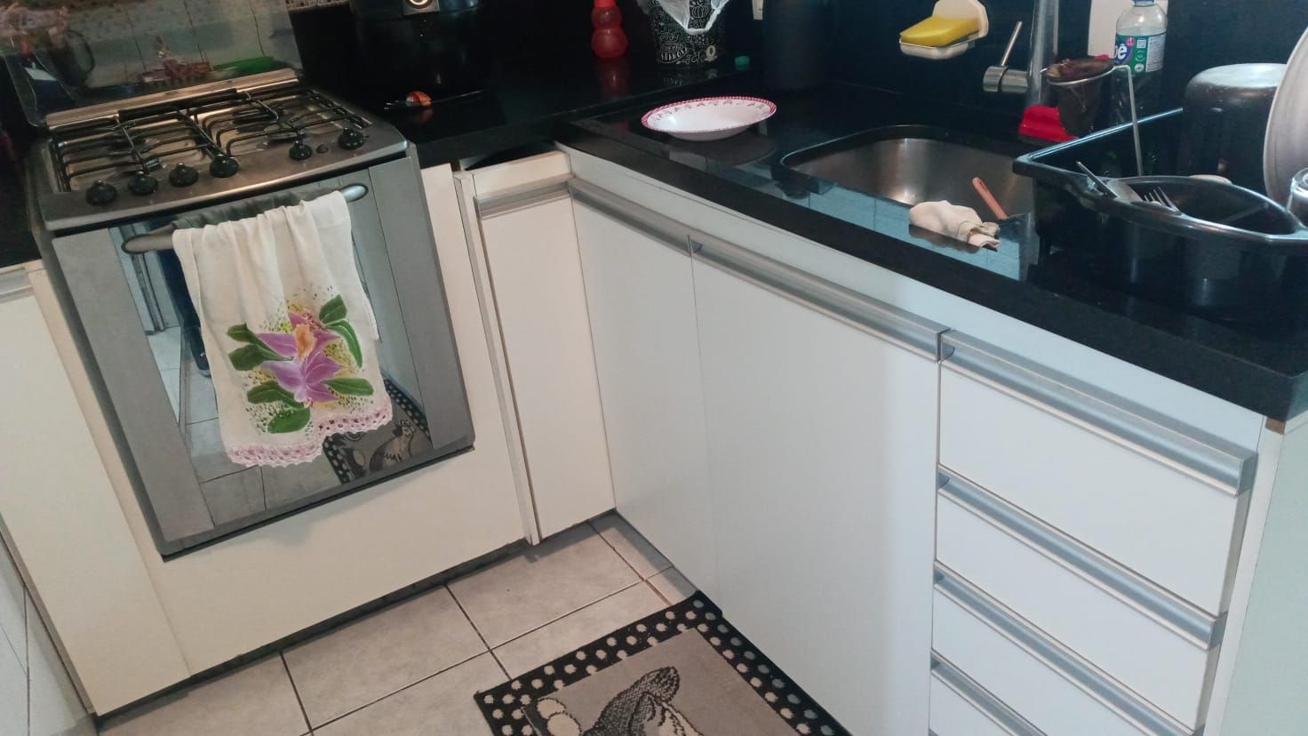 Sobrado à venda no Santa Teresinha: cozinha