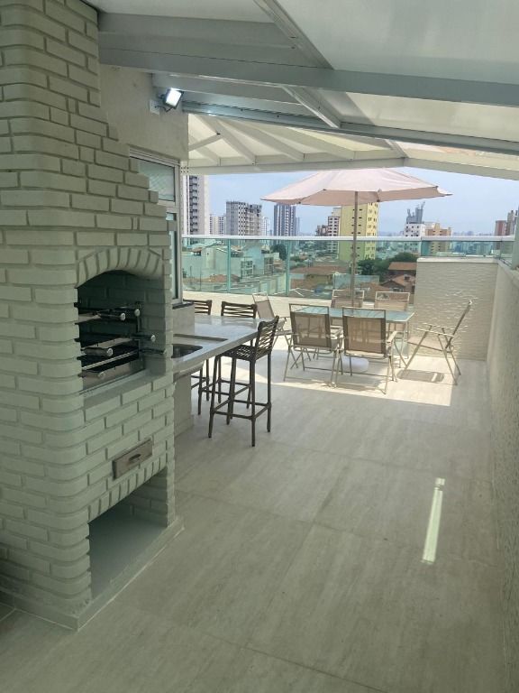 Cobertura à venda no Parque das Nações: 