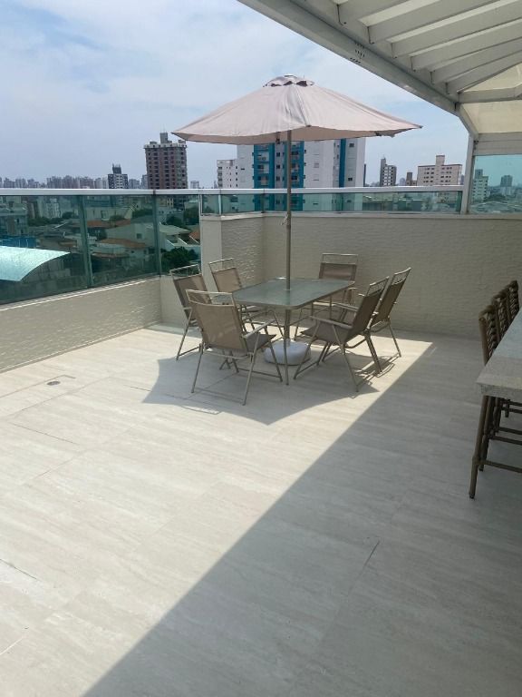 Cobertura à venda no Parque das Nações: 